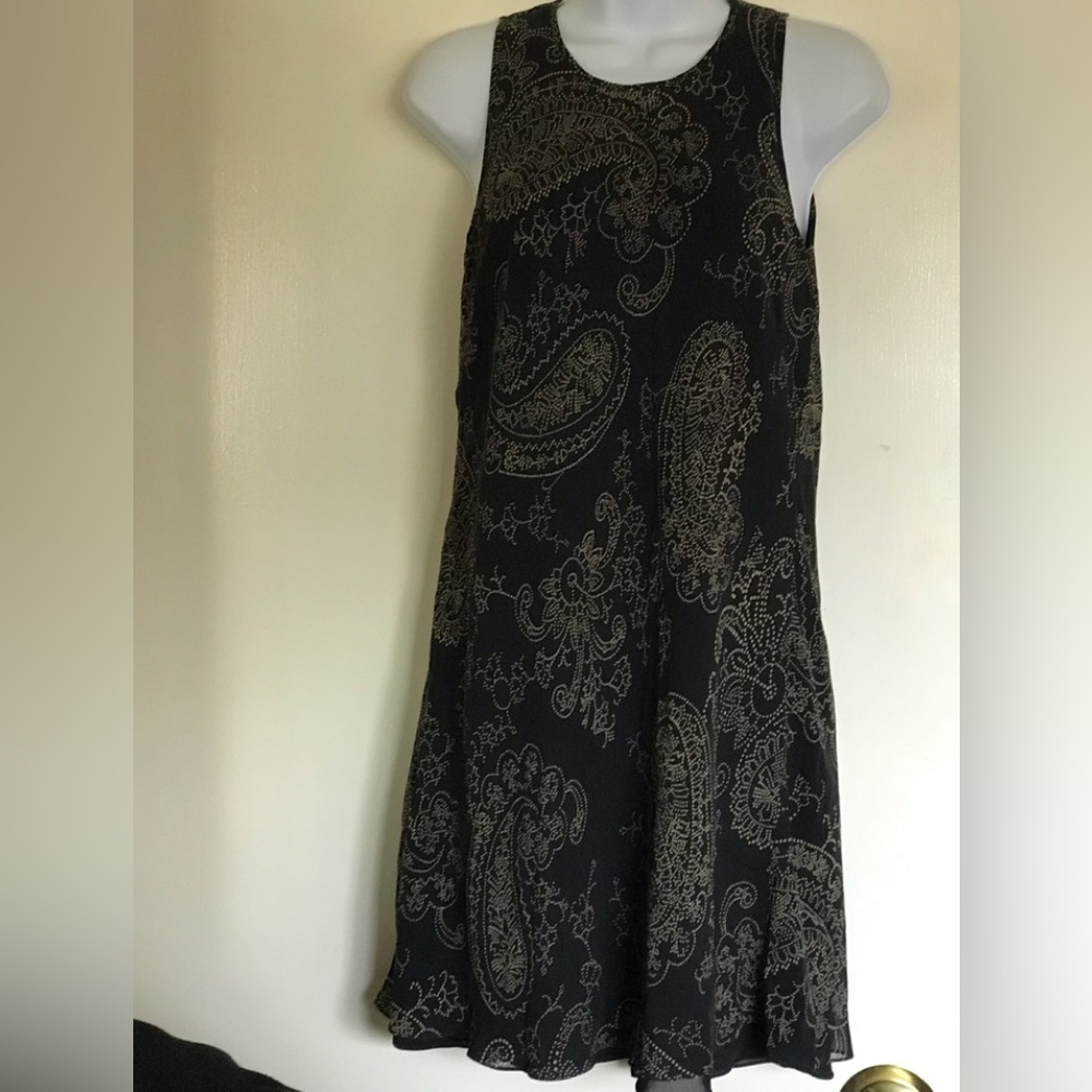 Vintage 90’s Depeche Mode size 12 , Shell 100% silk , lining polyester , dress!